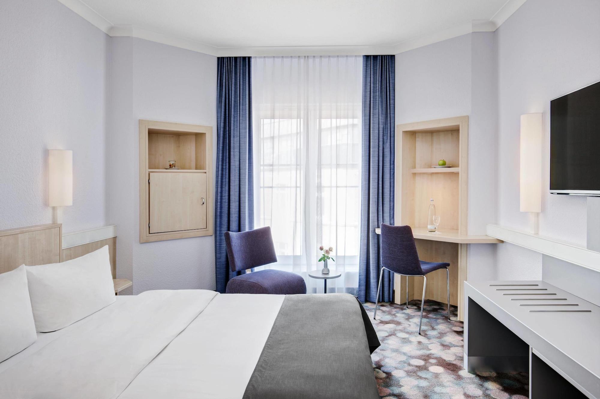 IntercityHotel Rostock Esterno foto