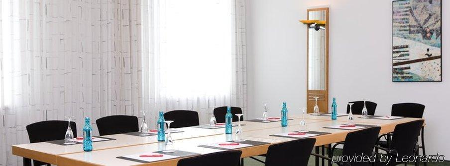 IntercityHotel Rostock Affari foto