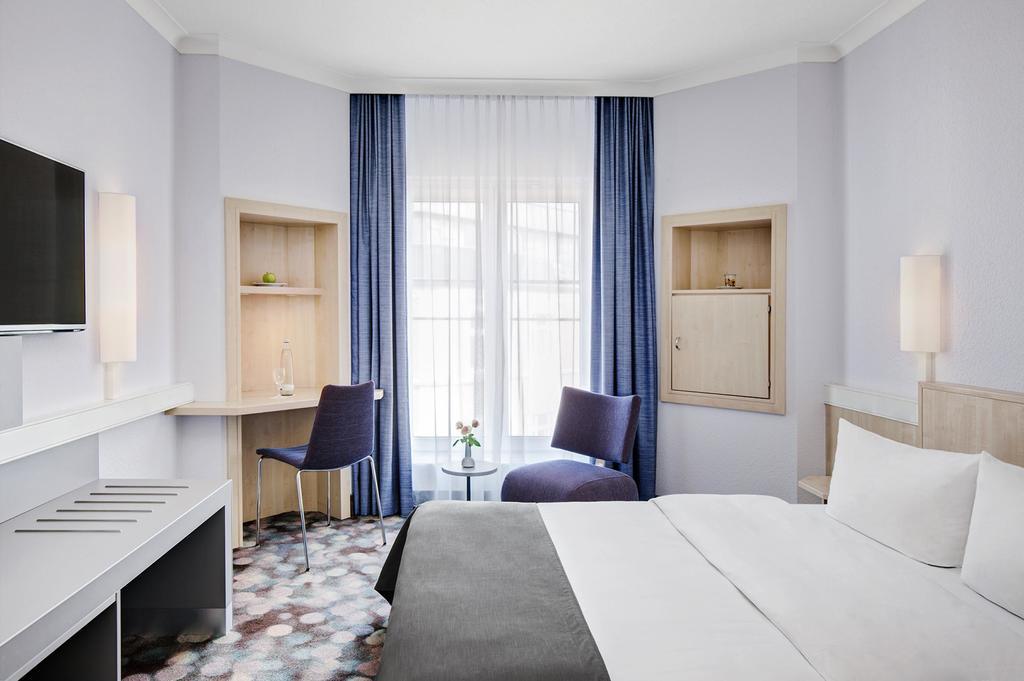 IntercityHotel Rostock Esterno foto